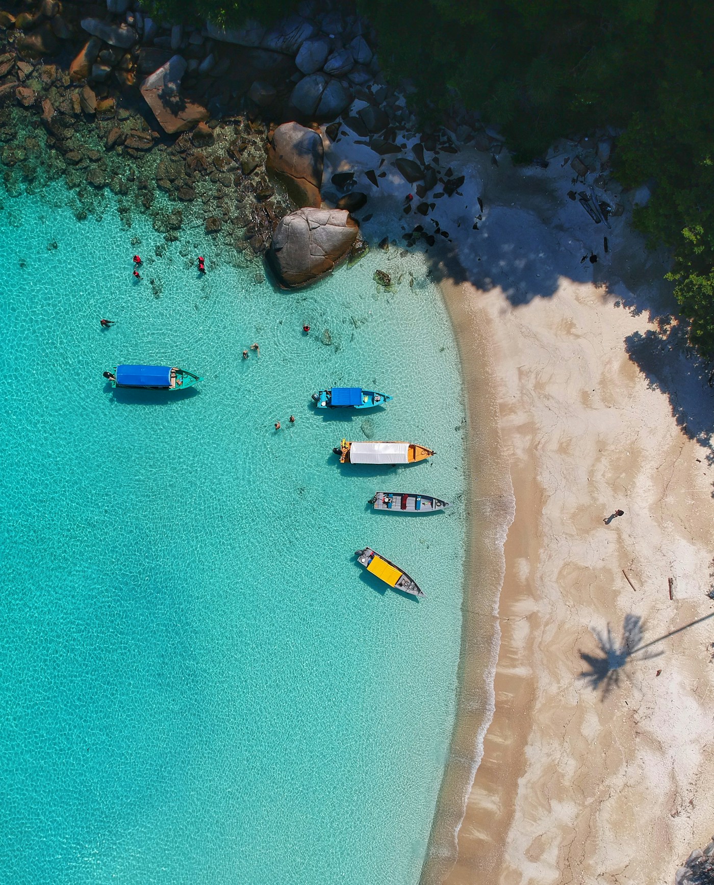 Hotel location planning before booking flights